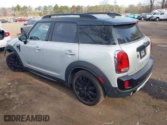 2020 MINI Countryman Cooper S with VIN WMZYX1C00L3L55740, listed as a IAAI auction lot 42106897 with 92,609 mi miles and . Bid and sale history available at DreamBid. Image 3.