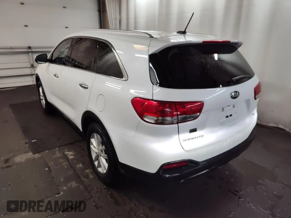 2017 Kia Sorento LX with VIN 5XYPG4A39HG246707, listed as a IAAI auction lot 42099269 with 144,387 mi miles. Bid and sale history available at carsss.com. Image 1.