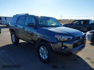 2022 Toyota 4Runner SR5 Premium with VIN JTENU5JR3N5999286, listed as a IAAI auction lot 40907443 with 53,960 mi miles. Bid and sale history available at carsss.com. Image 1.