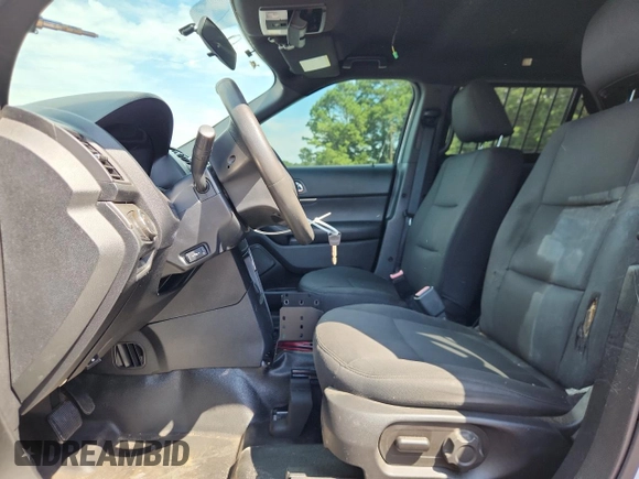 2017 Ford Police Interceptor Utility z VIN 1FM5K8AR1HGC62541, wystawiony jako Copart lot #63190445 z przebiegiem 113 007 mil mil oraz Czysty tytuł • Clean title. Historia ofert i sprzedaży dostępna na DreamBid. Obrazek 7.