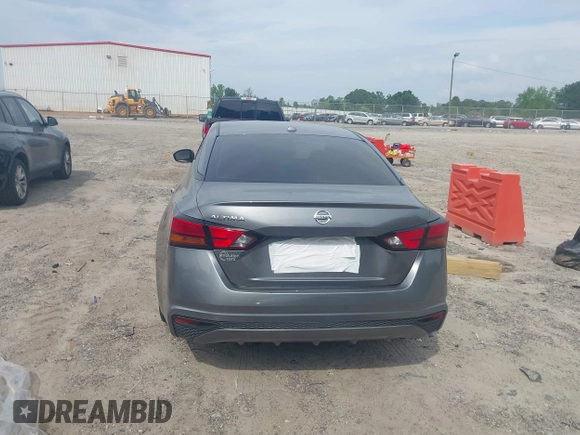 2020 Nissan Altima S z VIN 1N4BL4BV7LC217523, wystawiony jako IAAI lot #42166031 z przebiegiem 105 349 mil mil oraz . Historia ofert i sprzedaży dostępna na DreamBid. Obrazek 16.