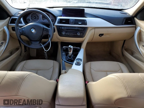 2013 BMW 3 Series 328i xDrive with VIN WBA3B5C55DF592085, listed as a Copart auction lot 82397564 with 98,545 mi miles and Clean title. Bid and sale history available at DreamBid. Image 8.