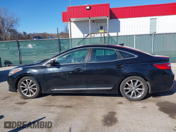 2016 Hyundai Azera with VIN KMHFG4JG1GA559713, listed as a IAAI auction lot 41898503 with 84,422 mi miles and . Bid and sale history available at DreamBid. Image 14.