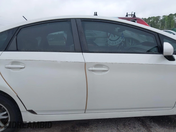 2011 Toyota Prius I with VIN JTDKN3DUXB1463897, listed as a IAAI auction lot 41930431 with 350,478 mi miles. Bid and sale history available at carsss.com. Image 13.