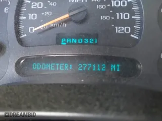 2003 Chevrolet Tahoe LS with VIN 1GNEC13V23J329623, listed as a IAAI auction lot 41885652 with 277,112 mi miles. Bid and sale history available at carsss.com. Image 7.