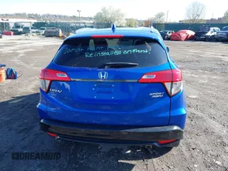 2022 Honda HR-V Sport with VIN 3CZRU6H1XNM710470, listed as a IAAI auction lot 41978040 with 29,703 mi miles. Bid and sale history available at carsss.com. Image 17.