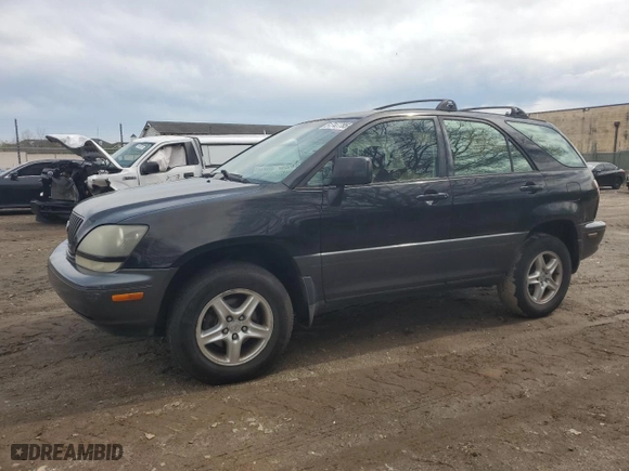1999 Lexus RX 300 Luxury SUV with VIN JT6HF10U0X0070917, listed as a Copart auction lot 51747785 with 197,757 mi miles and Salvage Title. Bid and sale history available at carsss.com. Image 1.