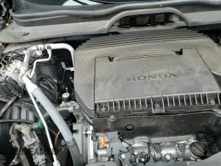 2024 Honda Pilot Touring с VIN 5FNYG2H71RB012426, выставлен на аукционе Copart как лот 67350105 с пробегом 33 343 миль миль и Списание • Salvage title. История ставок и продаж доступна на DreamBid. Изображение 14.