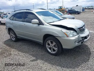 2006 Lexus RX 400h z VIN JTJHW31U860010706, wystawiony jako IAAI lot #42286504 z przebiegiem 220 671 mil mil oraz . Historia ofert i sprzedaży dostępna na DreamBid. Obrazek 1.