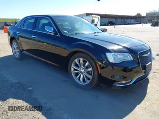2019 Chrysler 300 Limited with VIN 2C3CCAKG8KH610865, listed as a IAAI auction lot 41668294 with 121,656 mi miles. Bid and sale history available at carsss.com. Image 1.