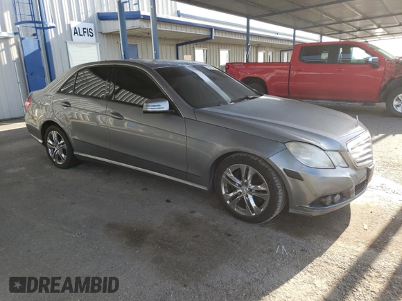 2010 Mercedes-Benz E 350 Luxury with VIN WDDHF5GB3AA132788, listed as a Copart auction lot 52575595 with 121,476 mi miles and Salvage Title. Bid and sale history available at carsss.com. Image 4.