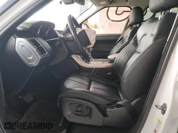 2017 Land Rover Range Rover Sport SE with VIN SALWG2FV7HA141831, listed as a Copart auction lot 56685545 with 61,361 mi miles and Salvage title. Bid and sale history available at DreamBid. Image 7.