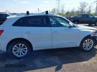 2016 Audi Q5 Premium Plus with VIN WA1L2AFPXGA096395, listed as a IAAI auction lot 41931371 with 98,429 mi miles. Bid and sale history available at carsss.com. Image 14.