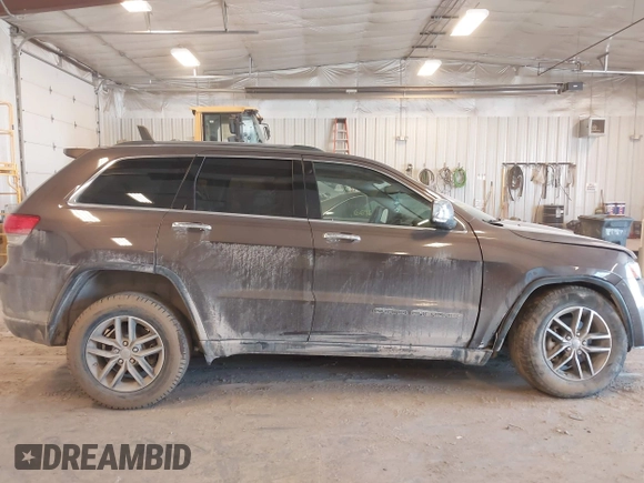 2018 Jeep Grand Cherokee Limited with VIN 1C4RJFBG9JC268479, listed as a IAAI auction lot 42032948 with 106,077 mi miles and . Bid and sale history available at DreamBid. Image 13.