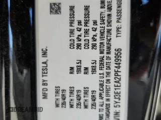 2023 Tesla Model 3 z VIN 5YJ3E1EA2PF449956, wystawiony jako Copart lot #64069715 z przebiegiem 40 098 mil mil oraz Szkoda całkowita • Salvage title. Historia ofert i sprzedaży dostępna na DreamBid. Obrazek 12.