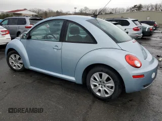 2010 Volkswagen New Beetle Coupe with VIN 3VWRG3AG0AM026688, listed as a Copart auction lot 46733325 with 59,944 mi miles and Salvage Title. Bid and sale history available at carsss.com. Image 2.