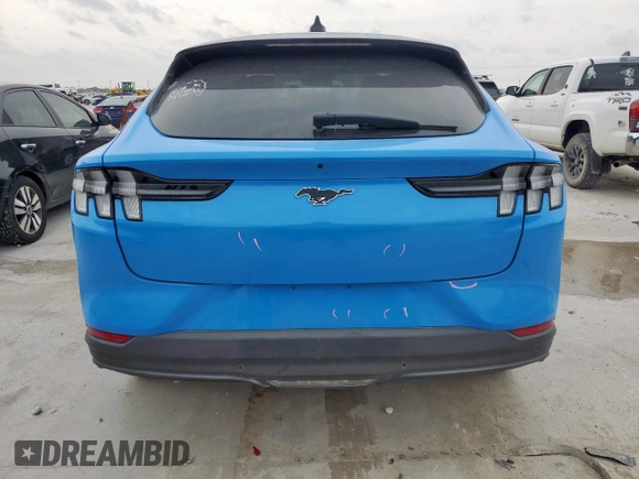 2023 Ford Mustang Mach-E Select с VIN 3FMTK1R44PMA65455, выставлен на аукционе Copart как лот 53159515 с пробегом 12 866 миль миль и Списание • Salvage title. История ставок и продаж доступна на DreamBid. Изображение 6.