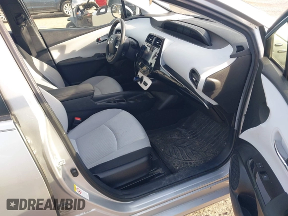 2016 Toyota Prius Two with VIN JTDKBRFU5G3007861, listed as a IAAI auction lot 41763950 with 243,049 mi miles. Bid and sale history available at carsss.com. Image 5.