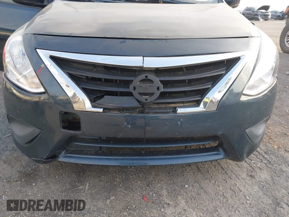 2017 Nissan Versa SV z VIN 3N1CN7AP4HL843395, wystawiony jako IAAI lot #42125911 z przebiegiem 157 897 mil mil oraz . Historia ofert i sprzedaży dostępna na DreamBid. Obrazek 12.