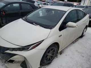 2018 Toyota Prius Plus z VIN JTDKARFP3J3094714, wystawiony jako Copart lot #44670825 z przebiegiem 121 921 mil mil oraz Szkoda całkowita • Salvage title. Historia ofert i sprzedaży dostępna na DreamBid. Obrazek 1.