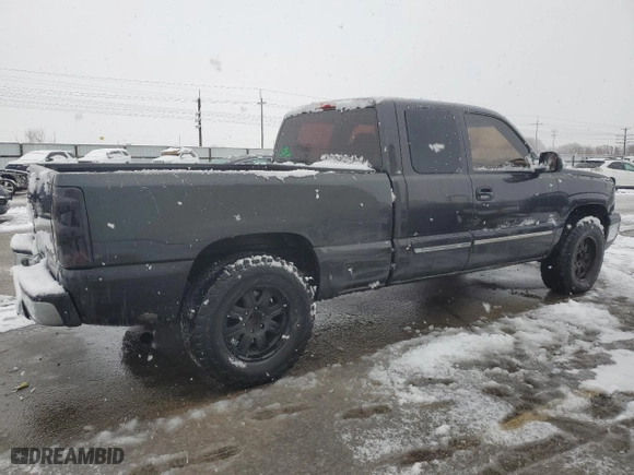 2003 Chevrolet Silverado 1500 LT with VIN 1GCEK19T53Z224559, listed as a Copart auction lot 43656575 with 231,357 mi miles and Clean Title. Bid and sale history available at carsss.com. Image 3.