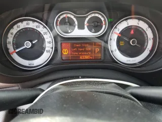2015 FIAT 500L Easy с VIN ZFBCFABH9FZ036927, выставлен на аукционе Copart как лот 83903094 с пробегом 63 380 миль миль и Списание • Salvage title. История ставок и продаж доступна на DreamBid. Изображение 9.