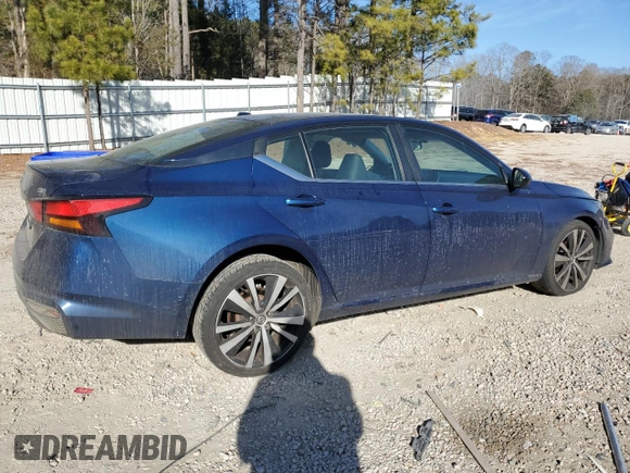 2019 Nissan Altima SR with VIN 1N4BL4CV8KC131019, listed as a Copart auction lot 43117245 with 132,327 mi miles and Salvage Title. Bid and sale history available at carsss.com. Image 3.