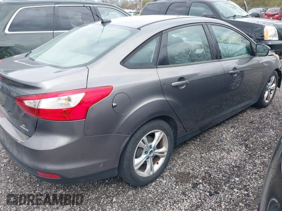 2013 Ford Focus SE z VIN 1FADP3F29DL125404, wystawiony jako IAAI lot #41957990 z przebiegiem 187 000 mil mil oraz . Historia ofert i sprzedaży dostępna na DreamBid. Obrazek 4.