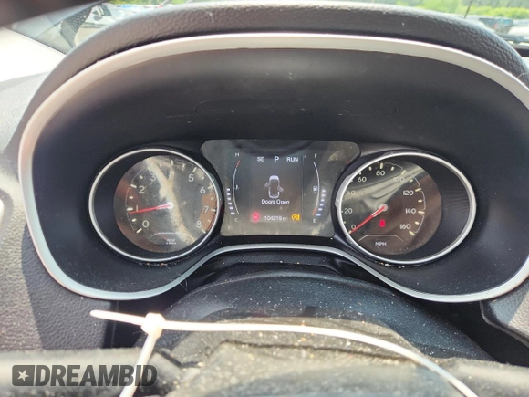 2018 Jeep Compass Latitude с VIN 3C4NJDBBXJT349633, выставлен на аукционе Copart как лот 60270595 с пробегом 104 219 миль миль и Списание • Salvage title. История ставок и продаж доступна на DreamBid. Изображение 9.