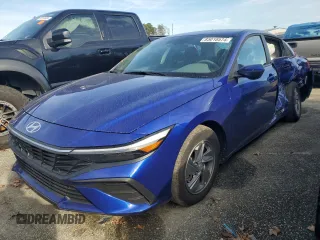 2024 Hyundai Elantra SE z VIN KMHLL4DG8RU668018, wystawiony jako Copart lot #85018574 z przebiegiem 18 993 mil mil oraz Szkoda całkowita • Salvage title. Historia ofert i sprzedaży dostępna na DreamBid. Obrazek 1.