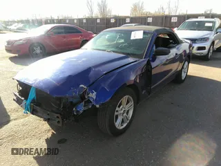 2014 Ford Mustang V6 with VIN 1ZVBP8EM0E5306721, listed as a IAAI auction lot 41671316 with 172,354 mi miles. Bid and sale history available at carsss.com. Image 17.