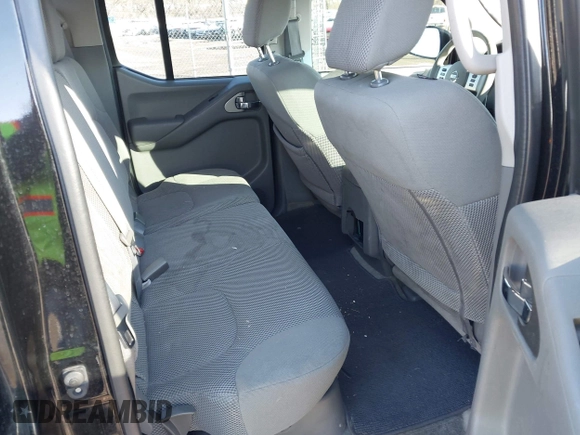 2017 Nissan Frontier SV with VIN 1N6AD0EV6HN748230, listed as a IAAI auction lot 42060984 with 96,581 mi miles and . Bid and sale history available at DreamBid. Image 8.