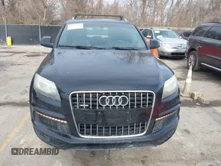 2012 Audi Q7 3.0T S line Prestige with VIN WA1DGBFEXCD007833, listed as a IAAI auction lot 41095179 with 149,538 mi miles. Bid and sale history available at carsss.com. Image 6.