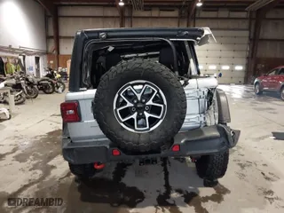 2024 Jeep Wrangler Rubicon with VIN 1C4PJXFG4RW276006, listed as a IAAI auction lot 41471304 with 9,042 mi miles. Bid and sale history available at carsss.com. Image 17.