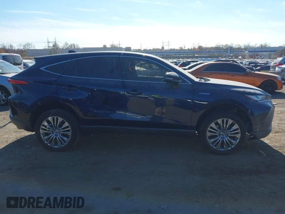 2021 Toyota Venza LE with VIN JTEAAAAH8MJ002246, listed as a IAAI auction lot 40646203 with 81,394 mi miles and . Bid and sale history available at DreamBid. Image 13.