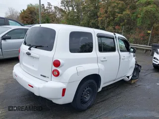 2009 Chevrolet HHR LS with VIN 3GNCA13B69S618496, listed as a IAAI auction lot 41952230 with 111,945 mi miles and . Bid and sale history available at DreamBid. Image 4.