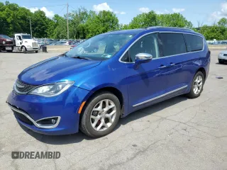 2020 Chrysler Pacifica Limited z VIN 2C4RC1GG0LR284747, wystawiony jako Copart lot #59002405 z przebiegiem 68 873 mil mil oraz Szkoda całkowita • Salvage title. Historia ofert i sprzedaży dostępna na DreamBid. Obrazek 1.