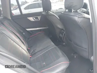 2011 Mercedes-Benz GLK 350 z VIN WDCGG5GBXBF526905, wystawiony jako IAAI lot #42223978 z przebiegiem 156 215 mil mil oraz . Historia ofert i sprzedaży dostępna na DreamBid. Obrazek 8.