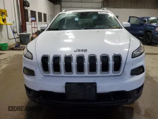 2016 Jeep Cherokee Latitude with VIN 1C4PJMCB3GW157626, listed as a Copart auction lot 50711785 with 133,564 mi miles and Salvage Title. Bid and sale history available at carsss.com. Image 5.