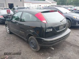 2005 Ford Focus S with VIN 3FAFP31N65R107956, listed as a IAAI auction lot 42686748 with 31,935 mi miles and . Bid and sale history available at DreamBid. Image 3.