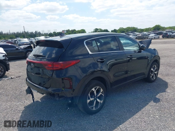 2022 Kia Sportage LX with VIN KNDPM3AC4N7026063, listed as a IAAI auction lot 42160078 with 28,880 mi miles. Bid and sale history available at carsss.com. Image 4.