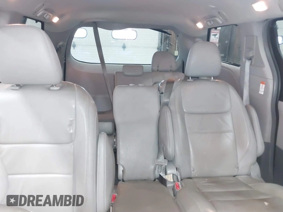 2019 Toyota Sienna XLE Auto Access Seat с VIN 5TDYZ3DC1KS016206, выставлен на аукционе IAAI как лот 41828171 с пробегом 114 048 миль миль и . История ставок и продаж доступна на DreamBid. Изображение 8.