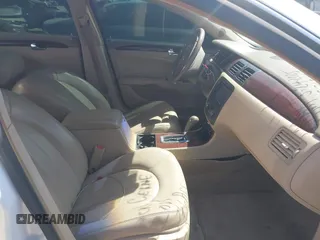 2006 Buick Lucerne CXL with VIN 1G4HD57236U213114, listed as a IAAI auction lot 42010567 with 175,367 mi miles. Bid and sale history available at carsss.com. Image 5.