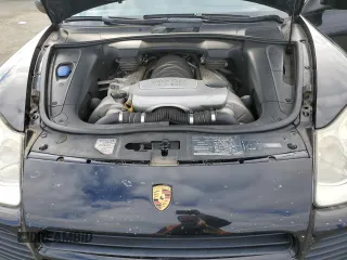 2005 Porsche Cayenne Turbo with VIN WP1AC29P15LA91534, listed as a Copart auction lot 43476105 with 131,561 mi miles and Salvage Title. Bid and sale history available at carsss.com. Image 12.