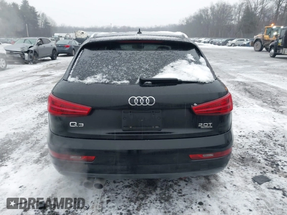 2017 Audi Q3 Premium Plus z VIN WA1JCCFS5HR000986, wystawiony jako IAAI lot #41471543 z przebiegiem 68 087 mil mil oraz . Historia ofert i sprzedaży dostępna na DreamBid. Obrazek 16.