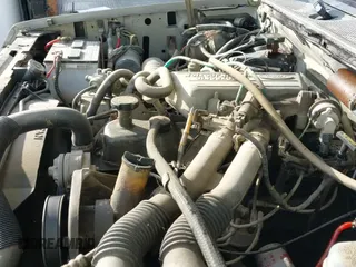 1990 Ford F-150 с VIN 1FTEF14YXLLA13173, выставлен на аукционе IAAI как лот 42632702 с пробегом 81 918 миль миль и . История ставок и продаж доступна на DreamBid. Изображение 16.