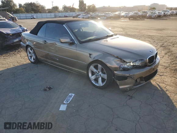 2006 BMW 3 Series 325Ci with VIN WBABW33426PX87764, listed as a Copart auction lot 44919615 with 111,471 mi miles and Salvage Title. Bid and sale history available at carsss.com. Image 4.