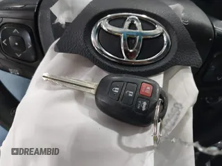 2017 Toyota Camry XLE with VIN 4T1BF1FK0HU639629, listed as a IAAI auction lot 42083171 with 68,809 mi miles and . Bid and sale history available at DreamBid. Image 11.