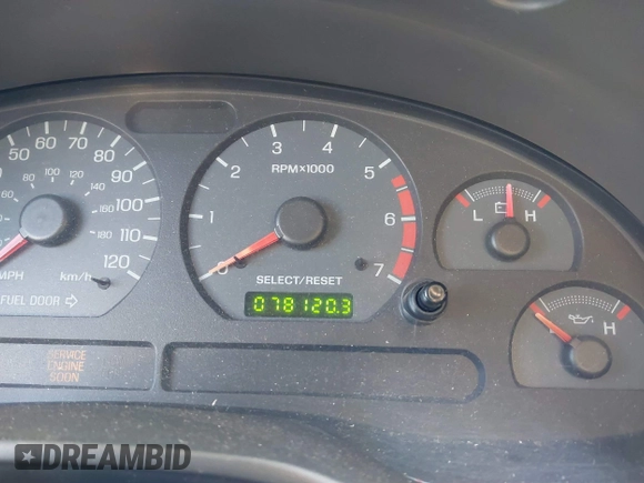 2004 Ford Mustang Standard with VIN 1FAFP40474F100962, listed as a IAAI auction lot 41255870 with 78,120 mi miles. Bid and sale history available at carsss.com. Image 7.