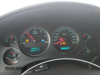 2008 Chevrolet Suburban LTZ with VIN 3GNFC16J78G137006, listed as a Copart auction lot 61294024 with 159,987 mi miles and Salvage Title. Bid and sale history available at carsss.com. Image 9.